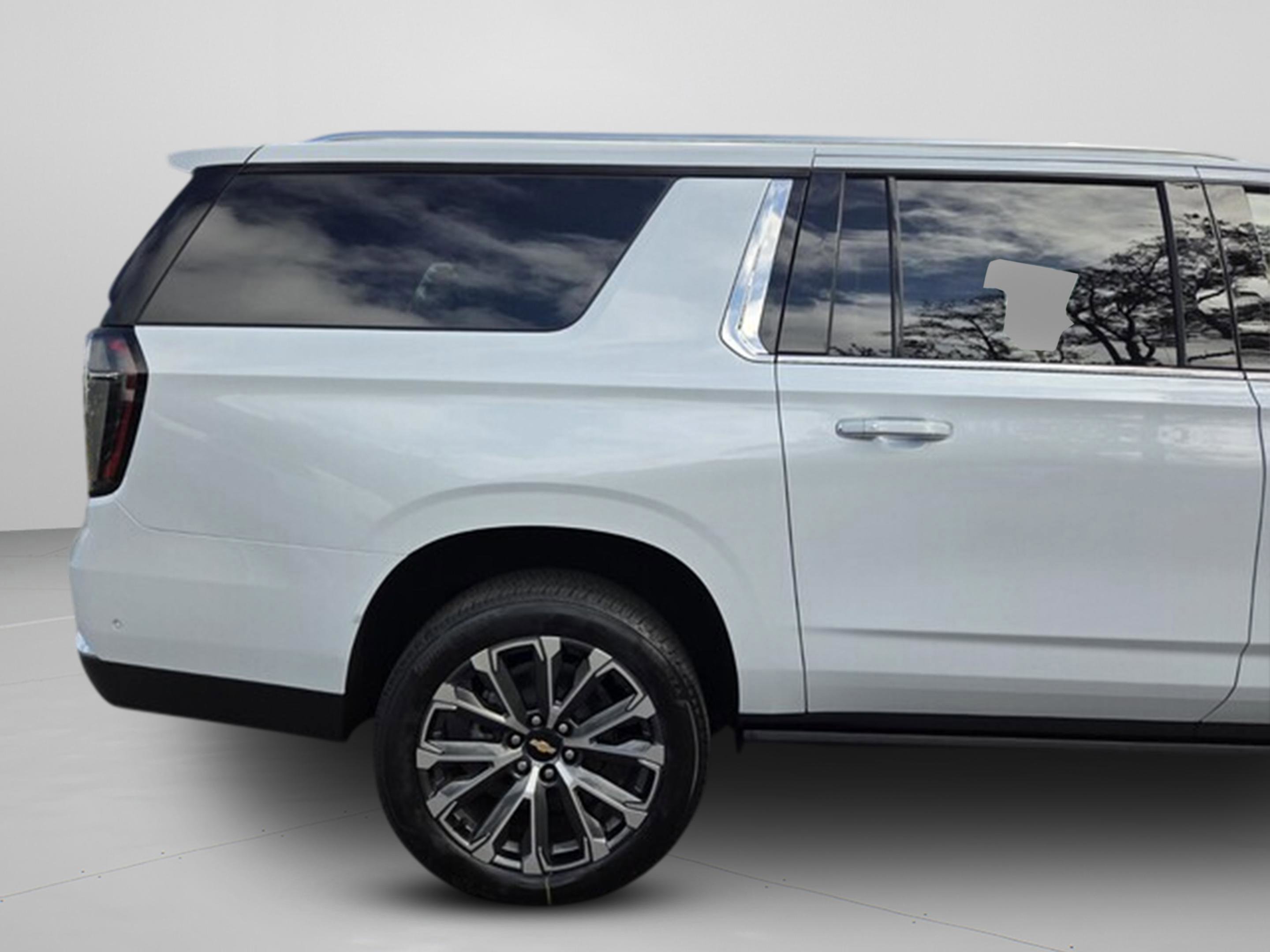 New 2026 Chevrolet Suburban High Country image 27
