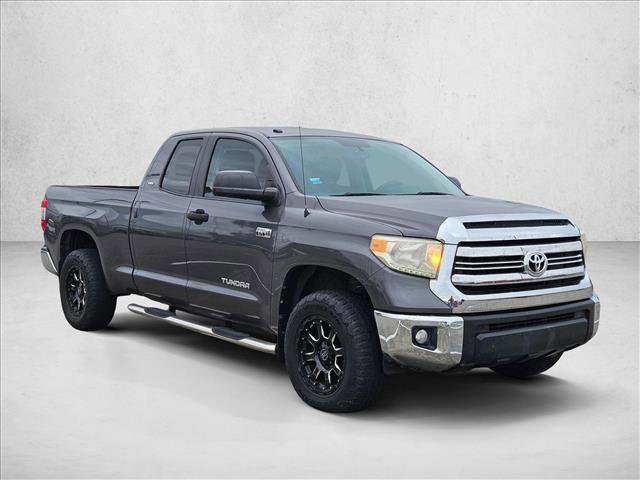 Used 2017 Toyota Tundra SR5 image 3