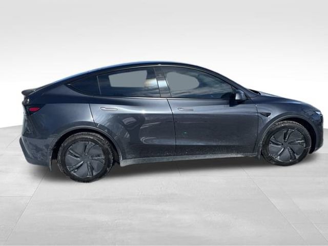 Used 2026 Tesla Model Y Long Range image 4