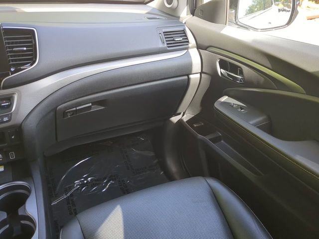 Used 2023 Honda Ridgeline RTL-E image 16