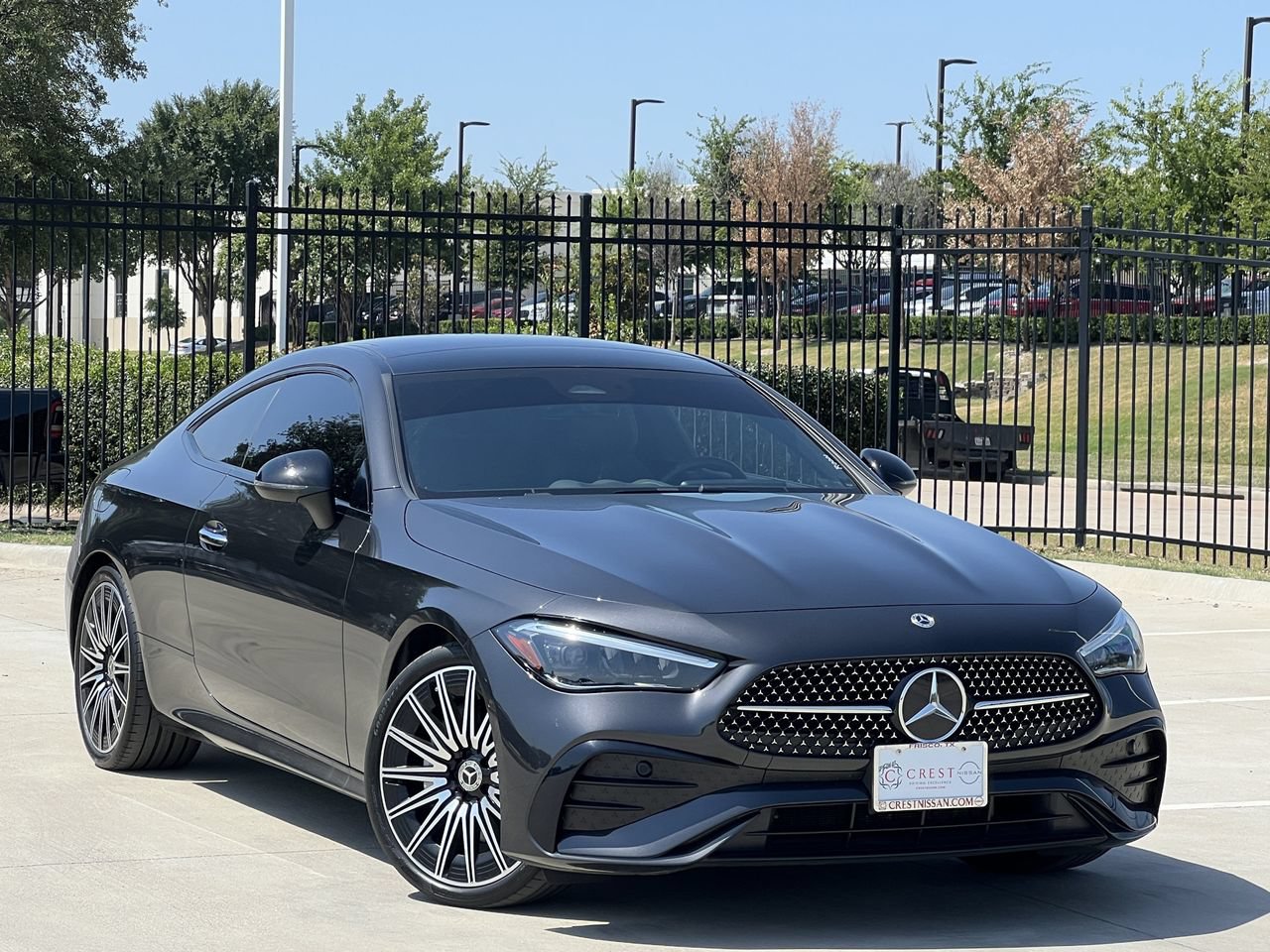 Used 2024 Mercedes-Benz CLE 300 4MATIC Coupe image 2
