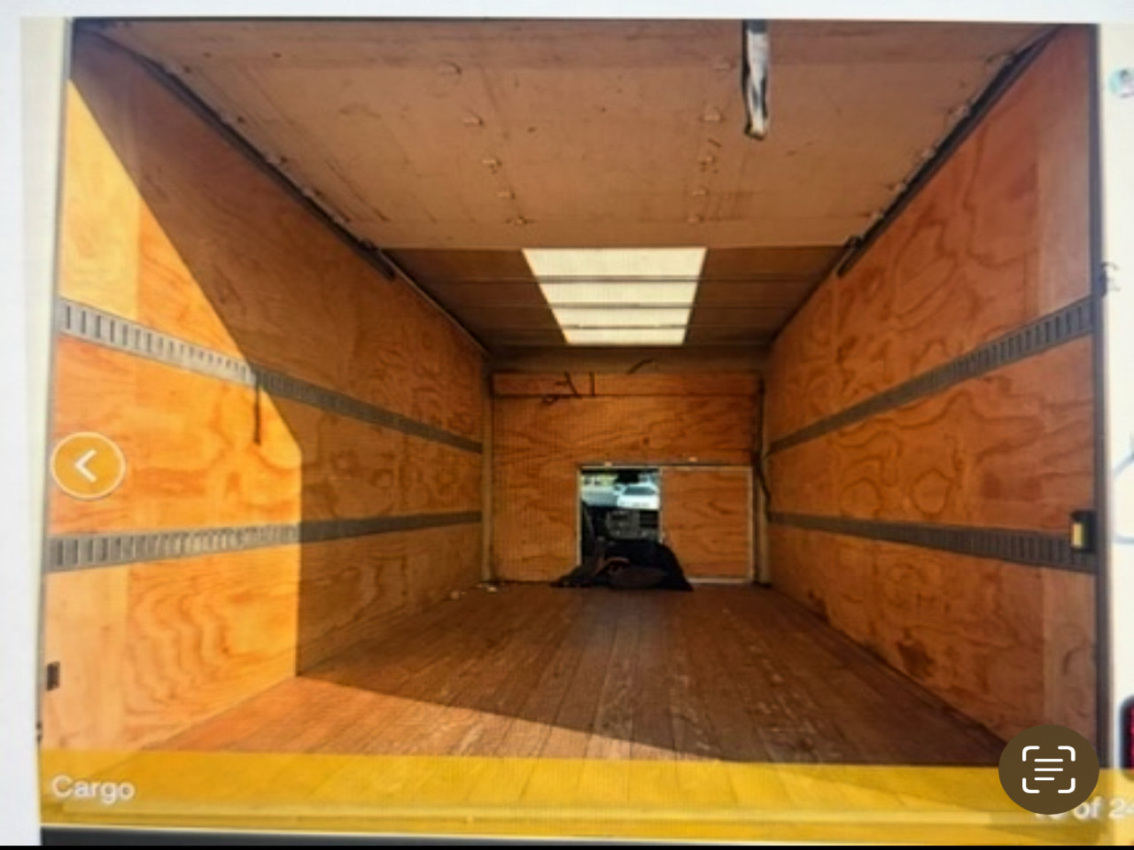 Used 2018 Chevrolet Express 3500 Extended w/ Power Convenience Package image 7