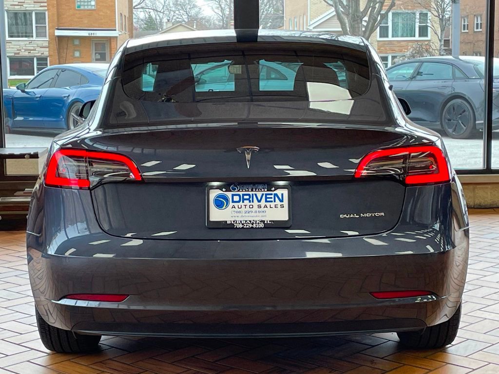 Used 2022 Tesla Model 3 Long Range image 9
