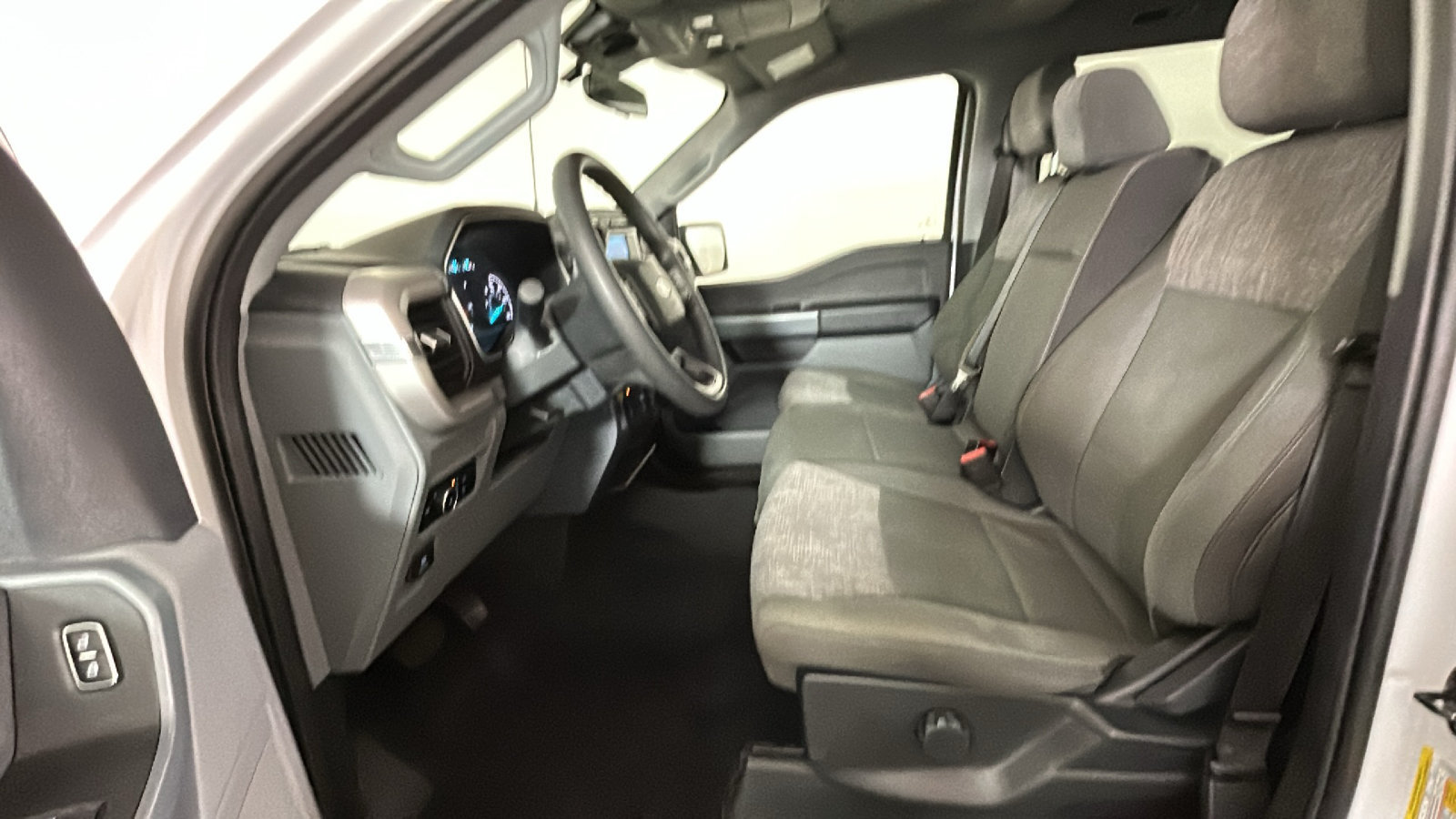 Used 2023 Ford F150 XLT w/ XTR Package AWD/4WD image 13