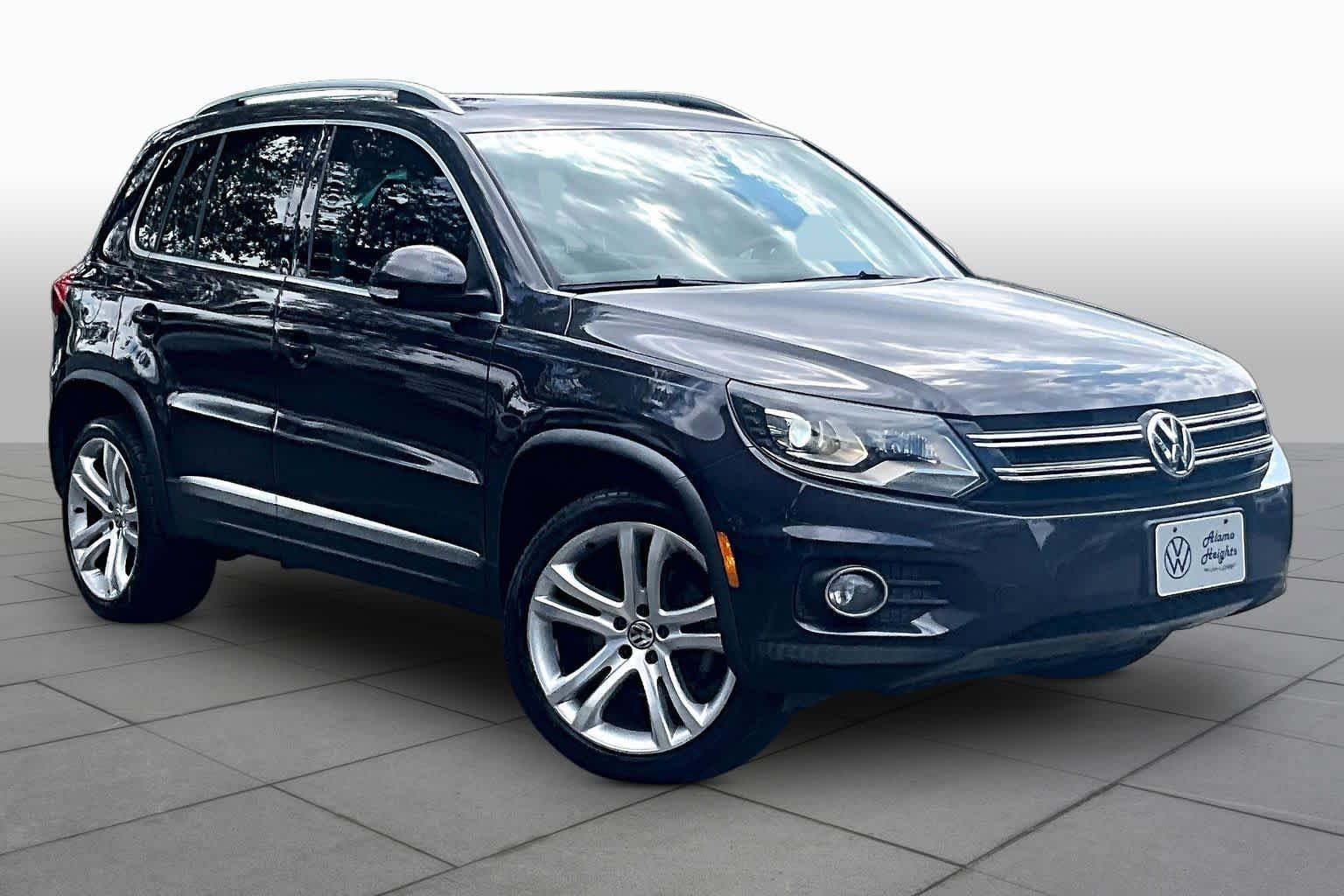 Used 2016 Volkswagen Tiguan SEL image 3