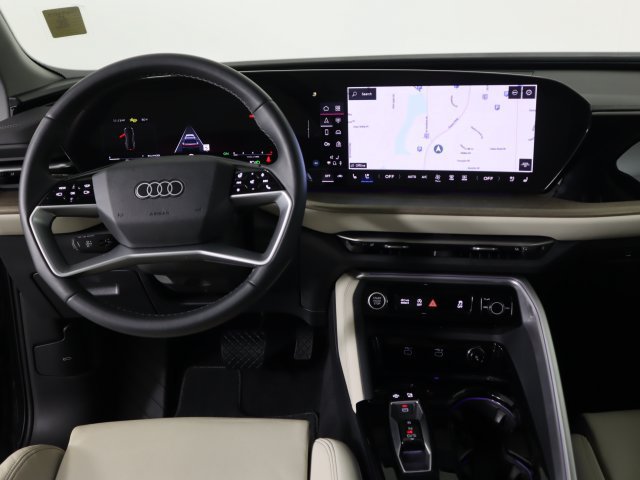 Certified 2025 Audi Q5 Premium Plus w/ Premium Plus AWD/4WD image 21
