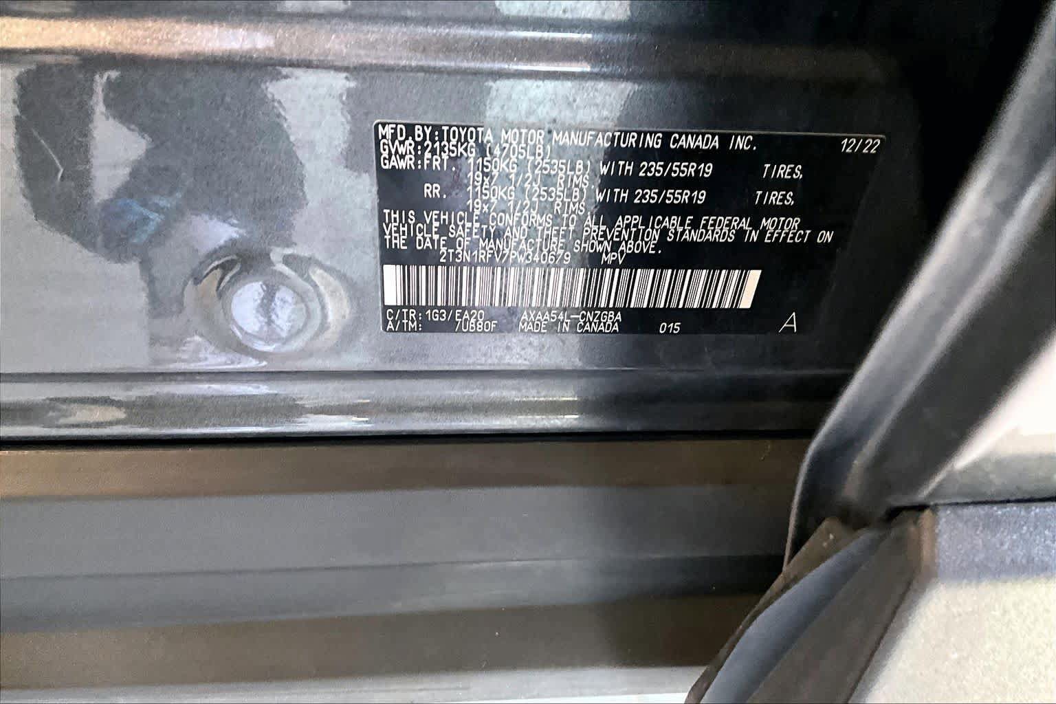 Used 2023 Toyota RAV4 Limited AWD/4WD image 34