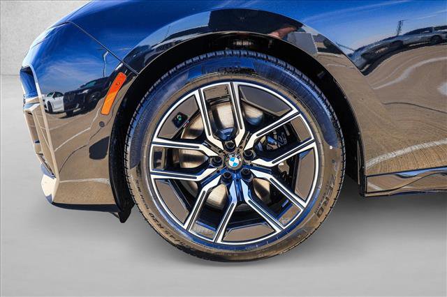 New 2026 BMW 760i xDrive image 9