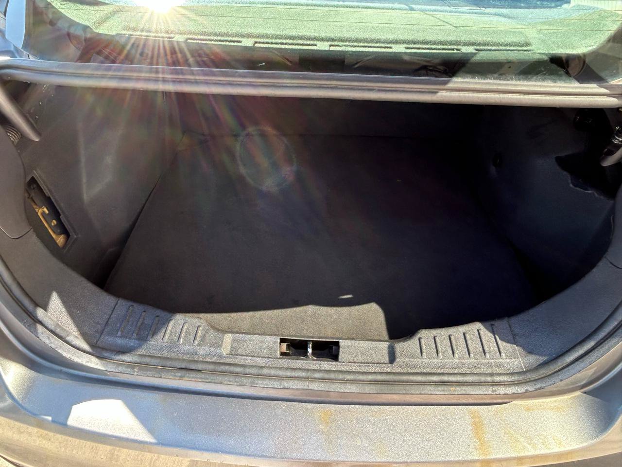 Used 2014 Ford Focus SE FWD image 17
