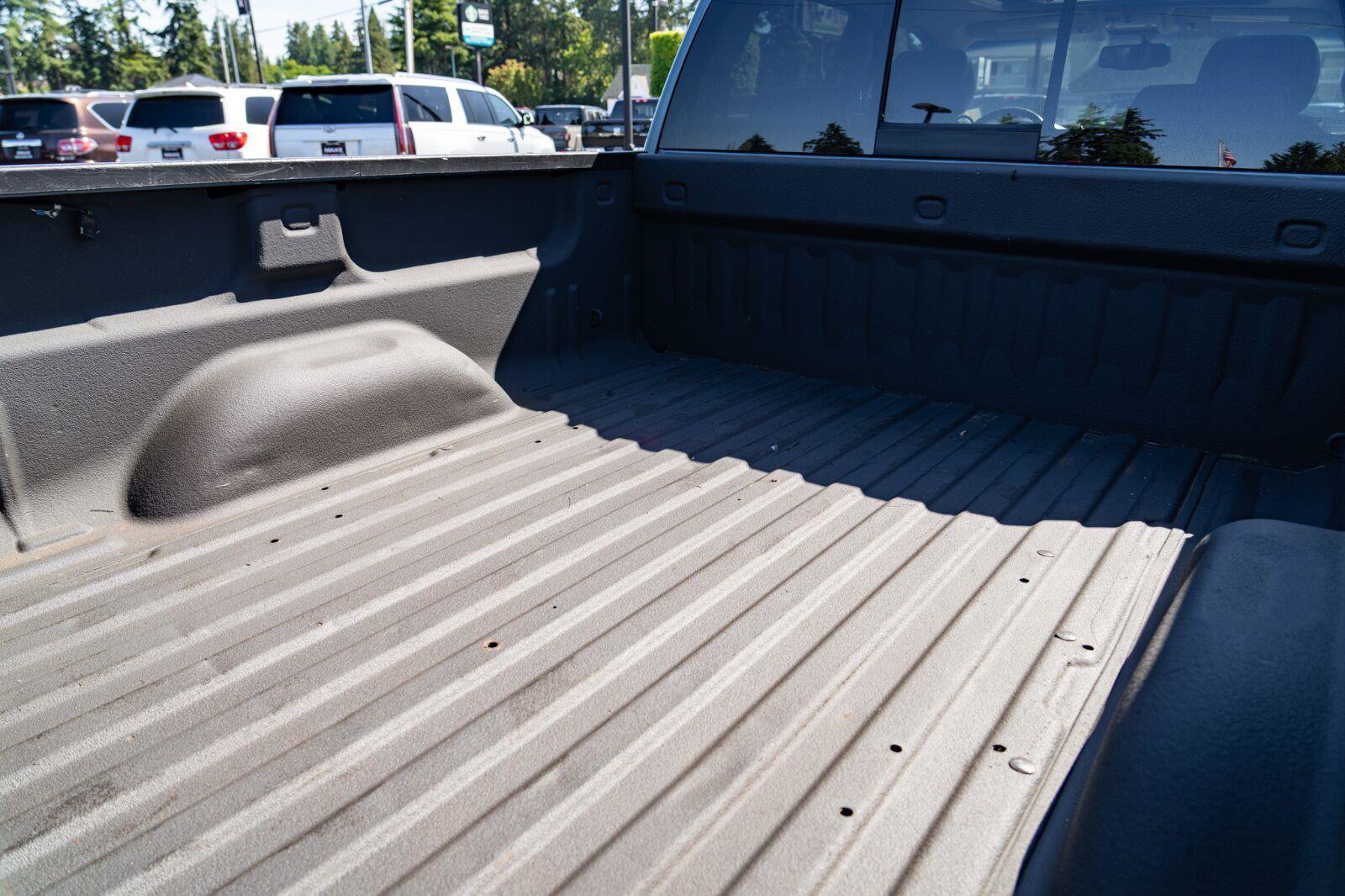 Used 2013 GMC Sierra 3500 SLT AWD/4WD image 18