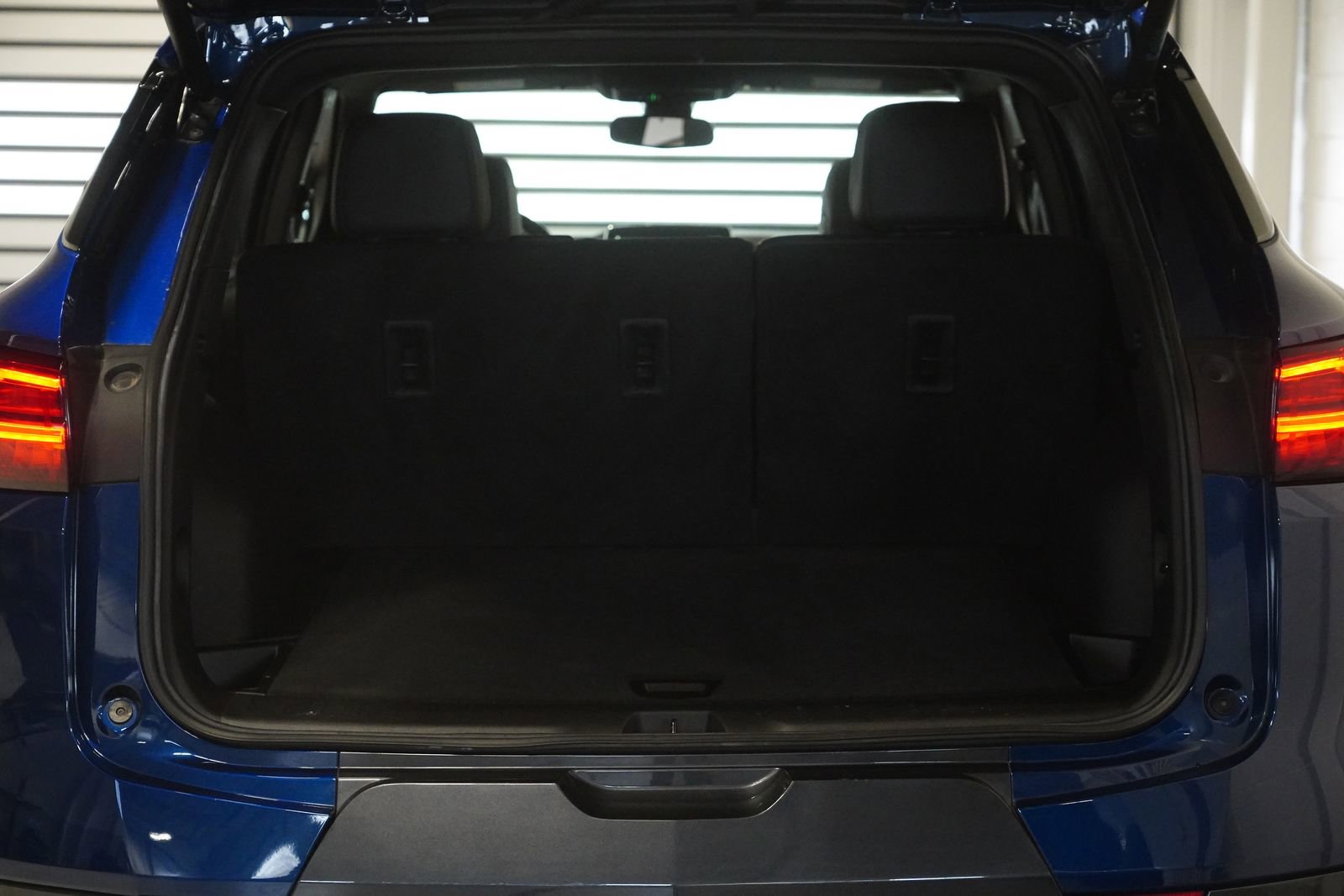 Used 2023 Chevrolet Blazer Premier image 33