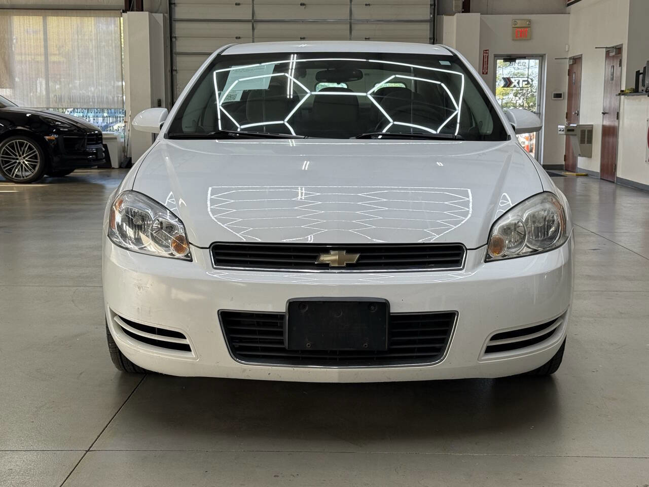 Used 2011 Chevrolet Impala LS image 4