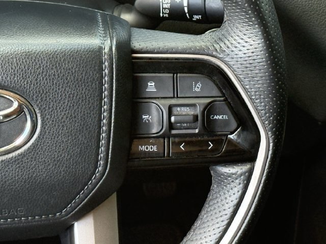 Used 2022 Toyota Tundra Limited AWD/4WD image 14