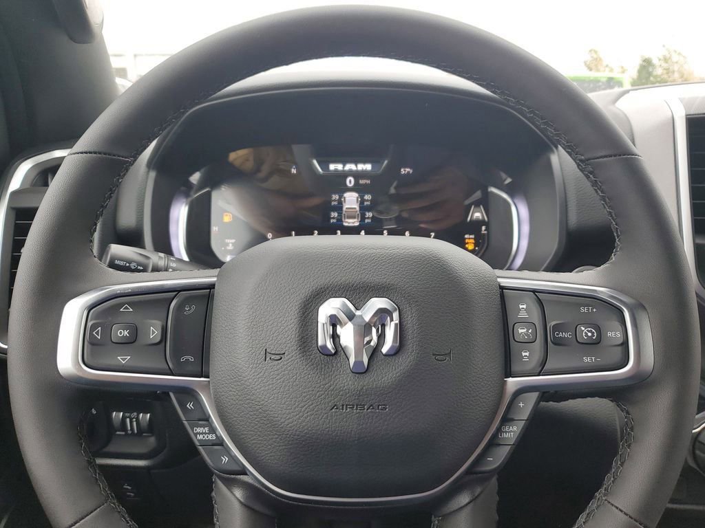 New 2026 RAM 1500 Big Horn AWD/4WD image 25
