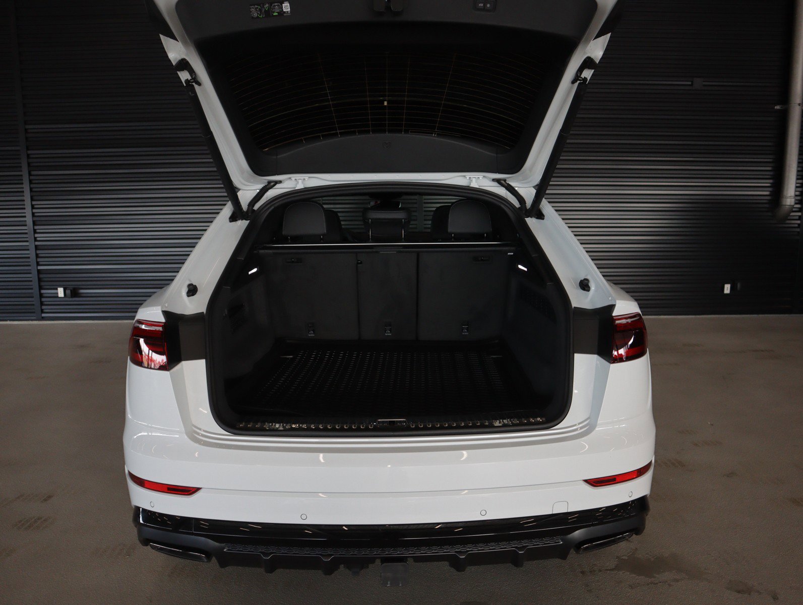 New 2026 Audi Q8 Premium Plus image 9