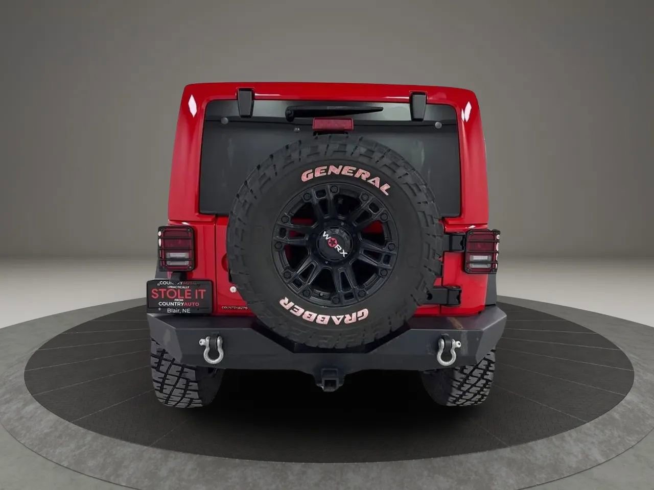 Used 2016 Jeep Wrangler Unlimited Rubicon w/ Connectivity Group AWD/4WD image 4