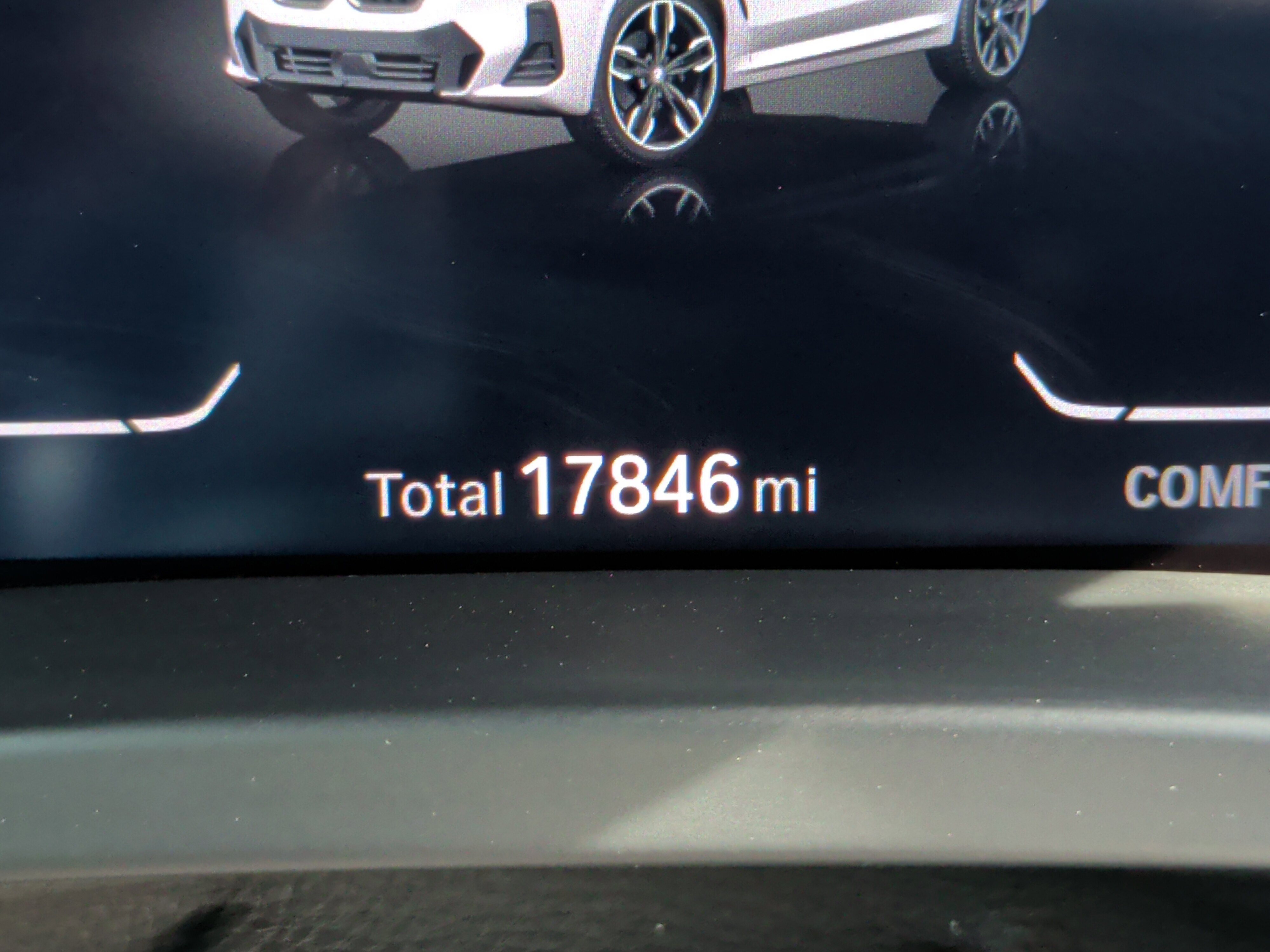 Used 2024 BMW X3 M40i w/ Premium Package image 15