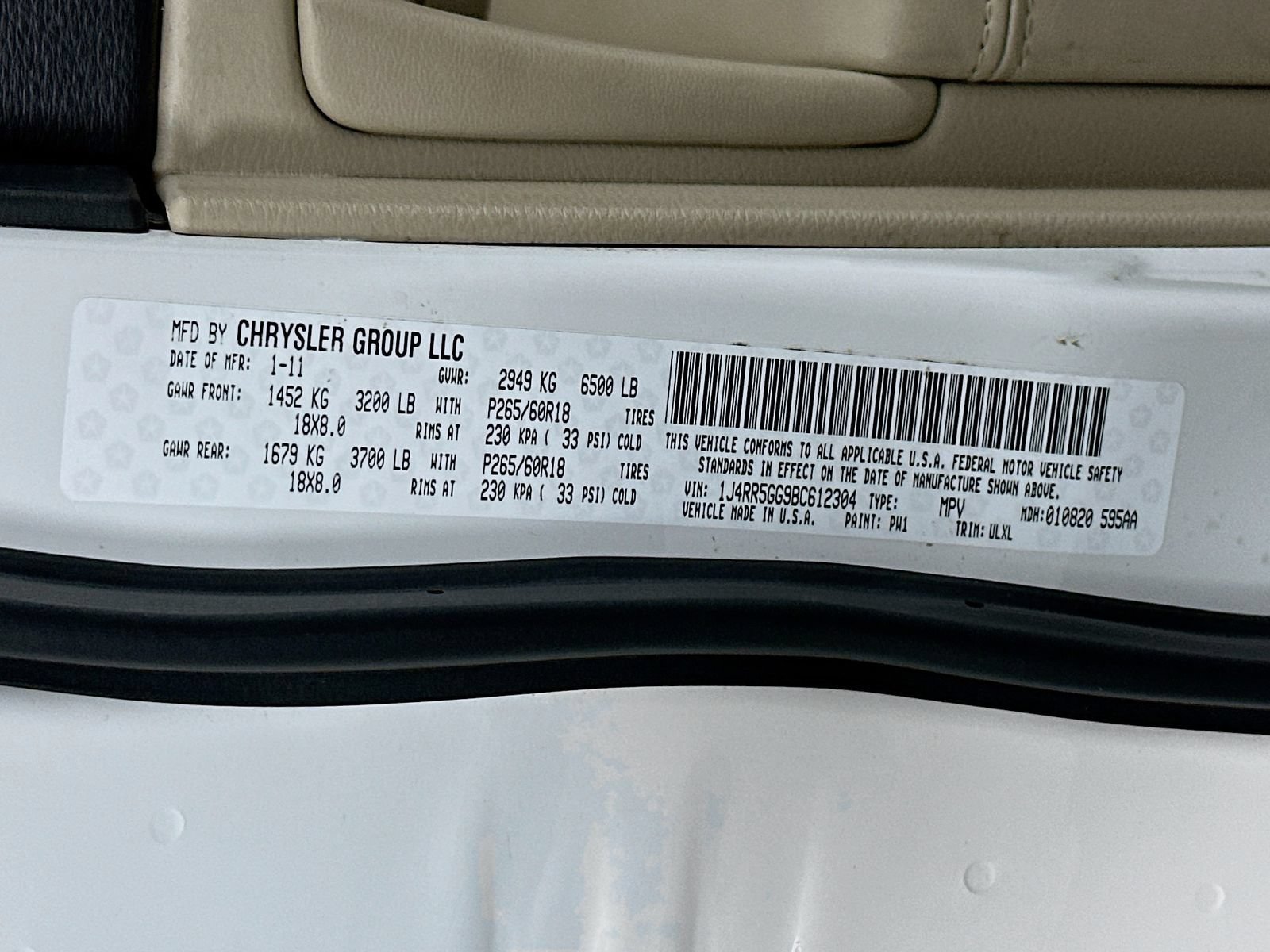 Used 2011 Jeep Grand Cherokee Limited w/ Trailer Tow Group AWD/4WD image 32