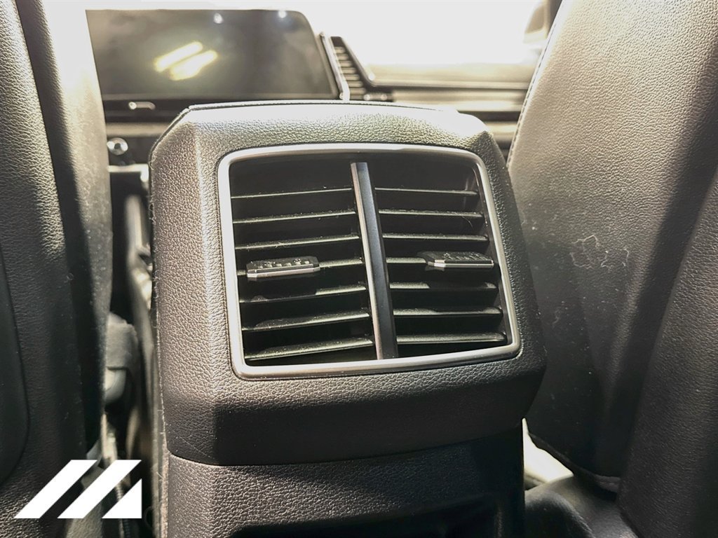 Used 2025 Kia Sportage X-Line w/ Premium Package AWD/4WD image 27