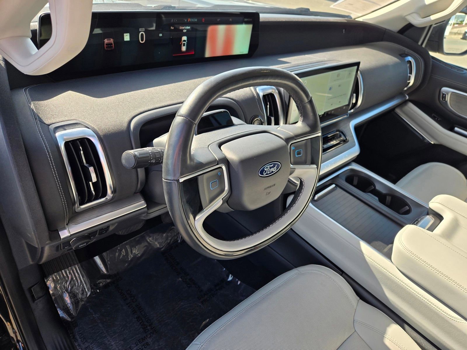 Certified 2025 Ford Expedition Max Platinum AWD/4WD image 19