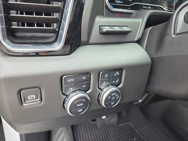 Used 2025 GMC Sierra 2500 Denali Ultimate image 26
