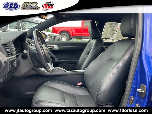 Used 2012 Lexus CT 200h Premium w/ F Sport Pkg w/Leather Trim FWD image 10