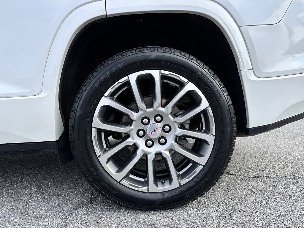 Used 2023 GMC Acadia Denali w/ Denali Ultimate Package AWD/4WD image 45