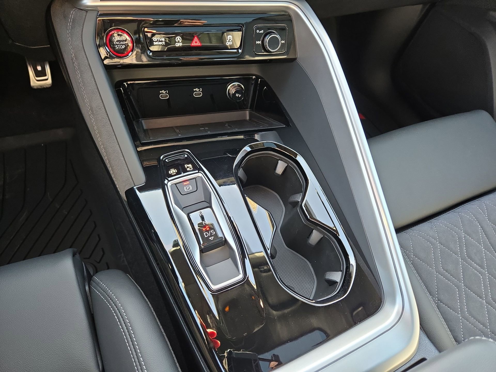 New 2026 Audi SQ5 Premium Plus image 22