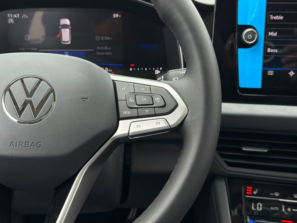 New 2026 Volkswagen Jetta SE FWD image 29