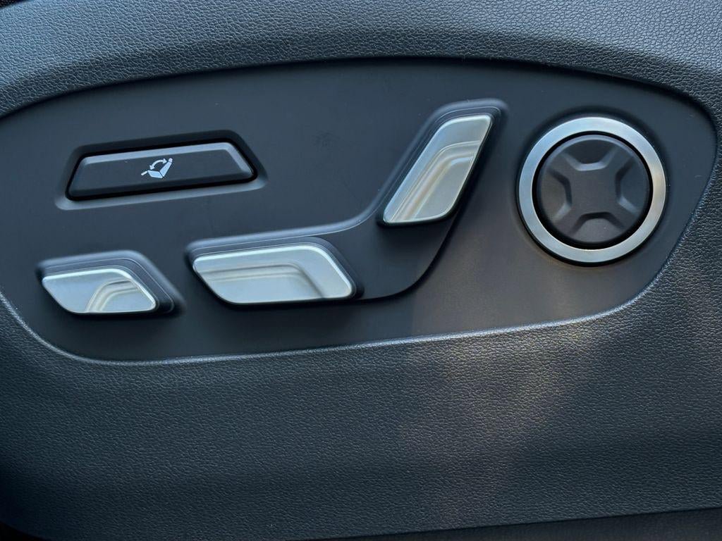 New 2026 Hyundai Ioniq 9 Limited image 39