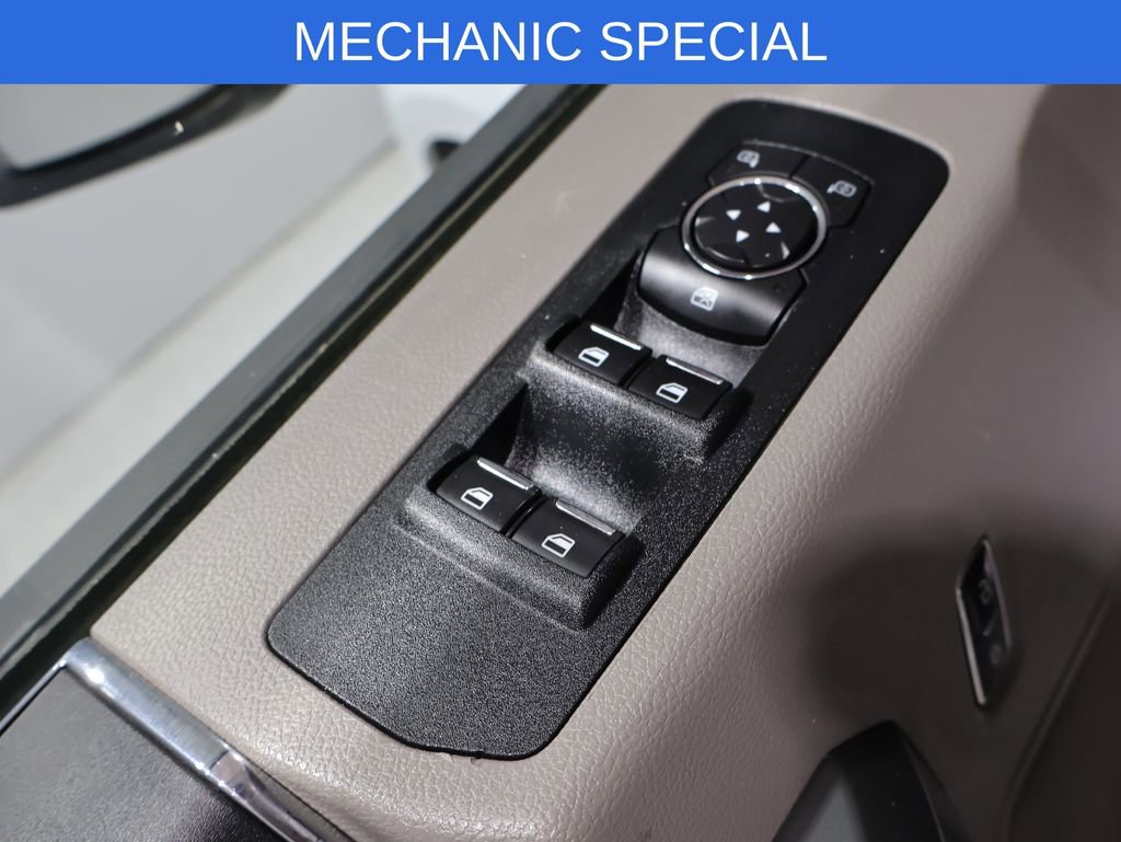 Used 2018 Ford F150 XLT w/ Trailer Tow Package image 17