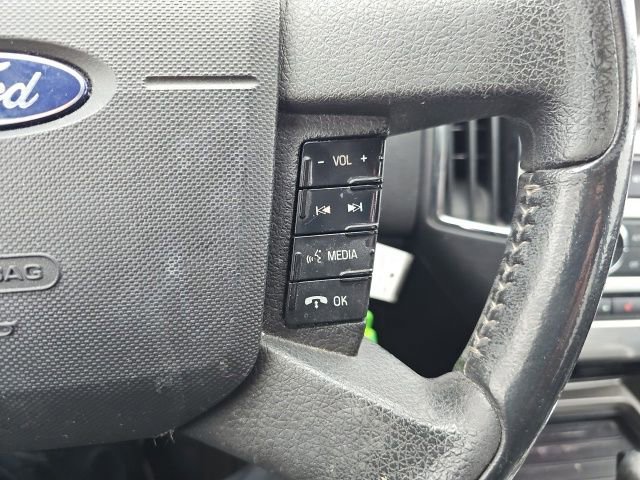 Used 2010 Ford Edge SEL image 35