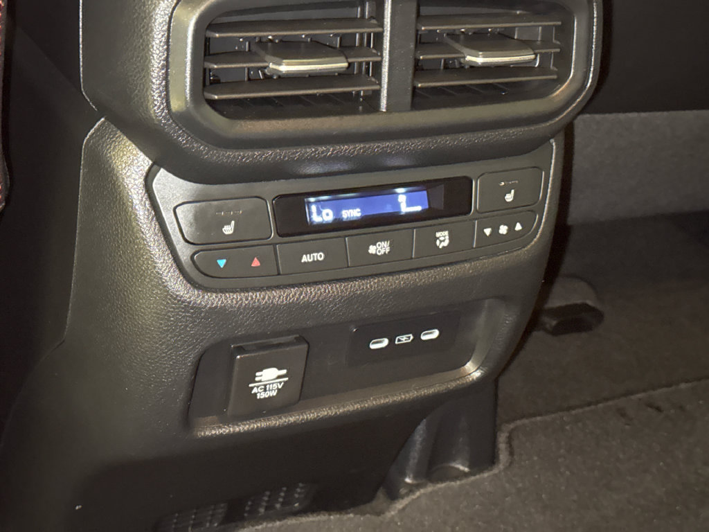 Certified 2024 Honda Passport Black Edition image 19