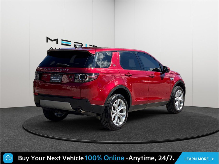 Used 2019 Land Rover Discovery Sport HSE AWD/4WD image 9