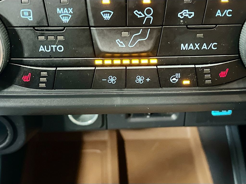 Used 2024 Ford Maverick Lariat w/ FX4 Off-Road Package image 21