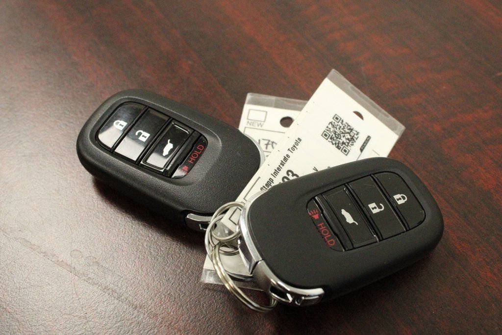 Used 2025 Honda CR-V LX image 26