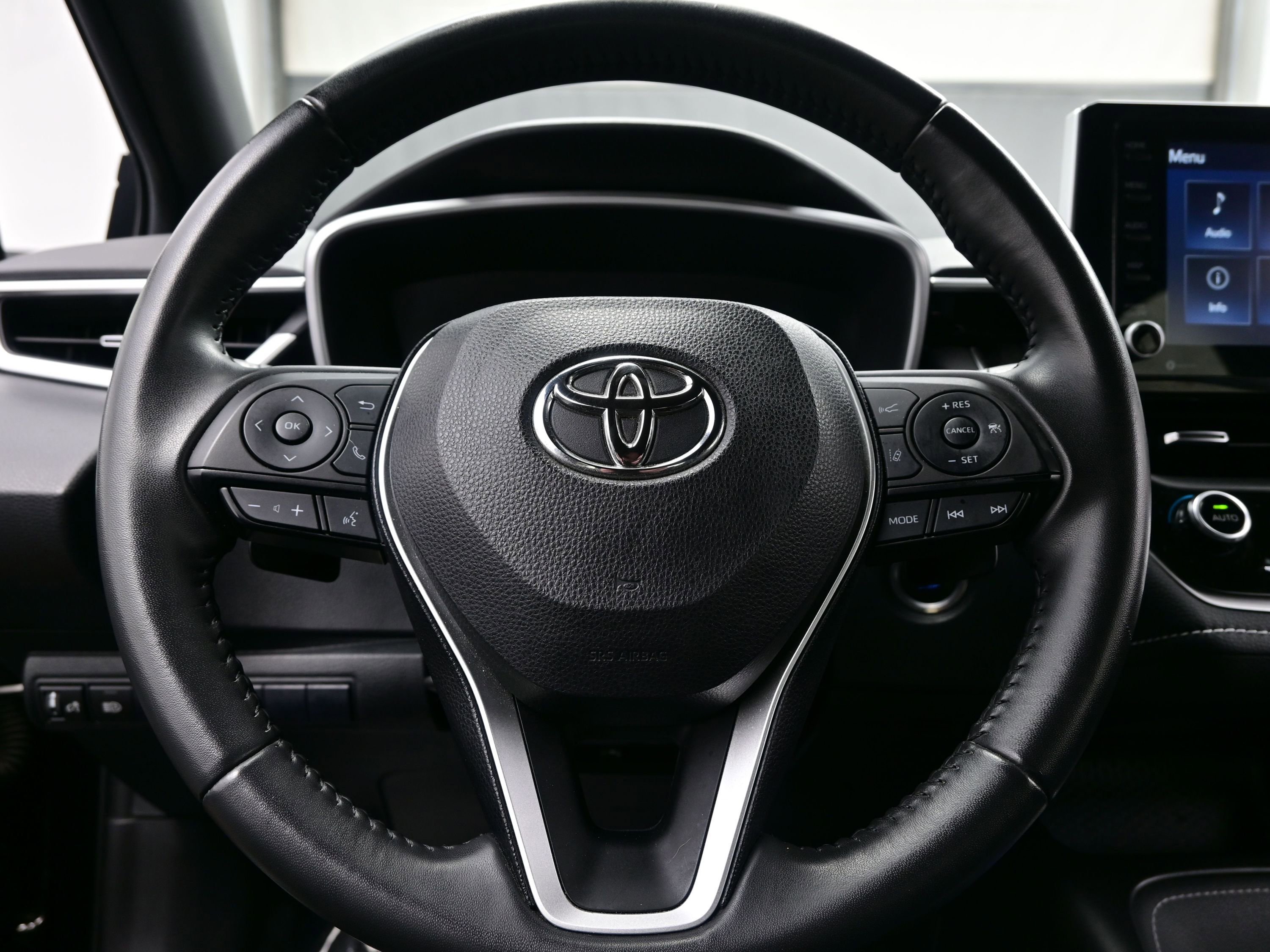Used 2022 Toyota Corolla SE image 21