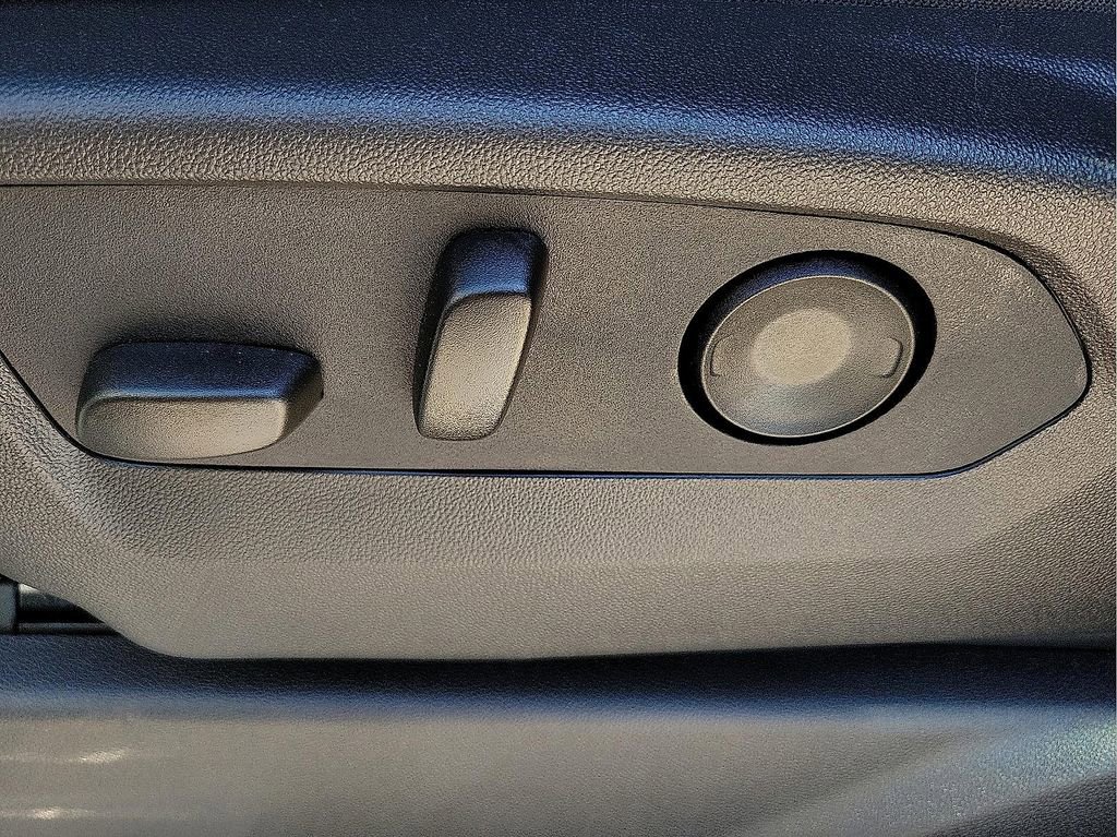 New 2026 GMC Sierra 1500 Elevation image 15