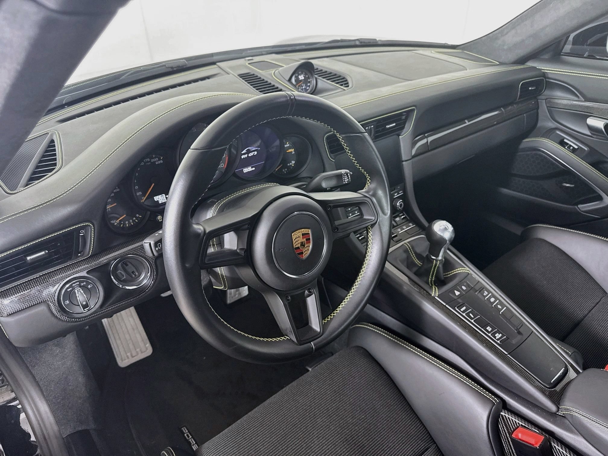 Certified 2019 Porsche 911 GT3 RWD image 4