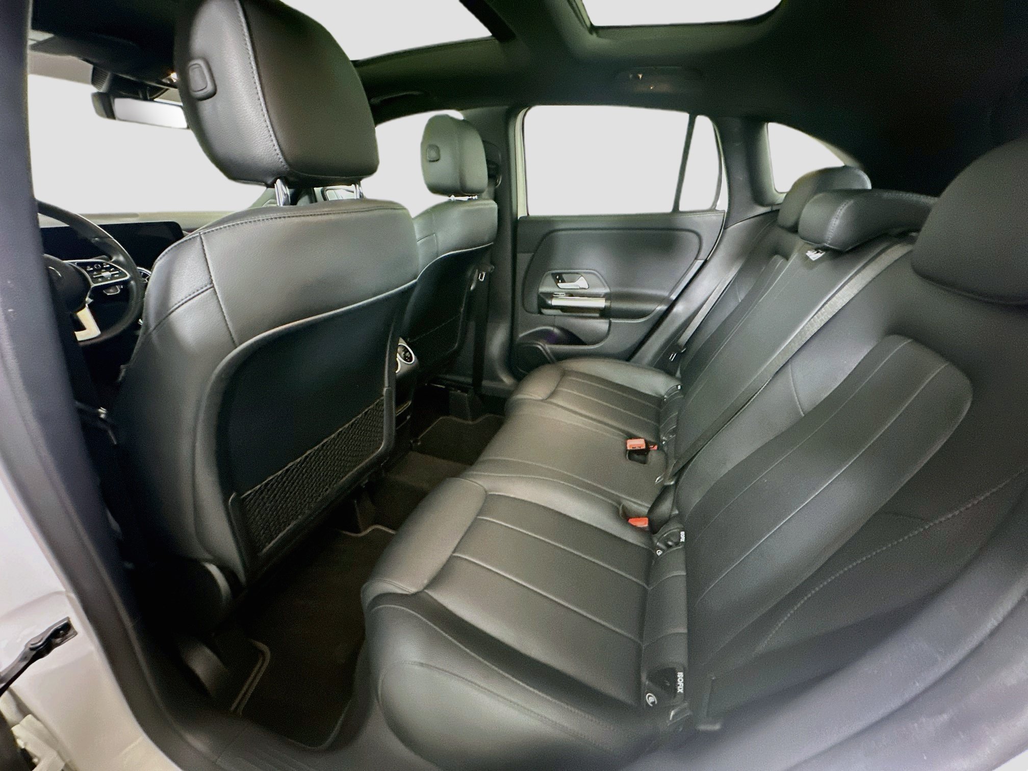 Used 2023 Mercedes-Benz GLA 250 w/ Premium Package image 26