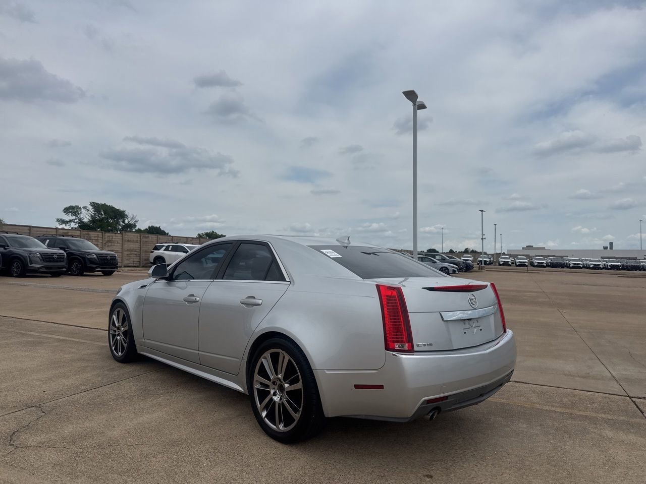 Used 2013 Cadillac CTS Luxury RWD image 14