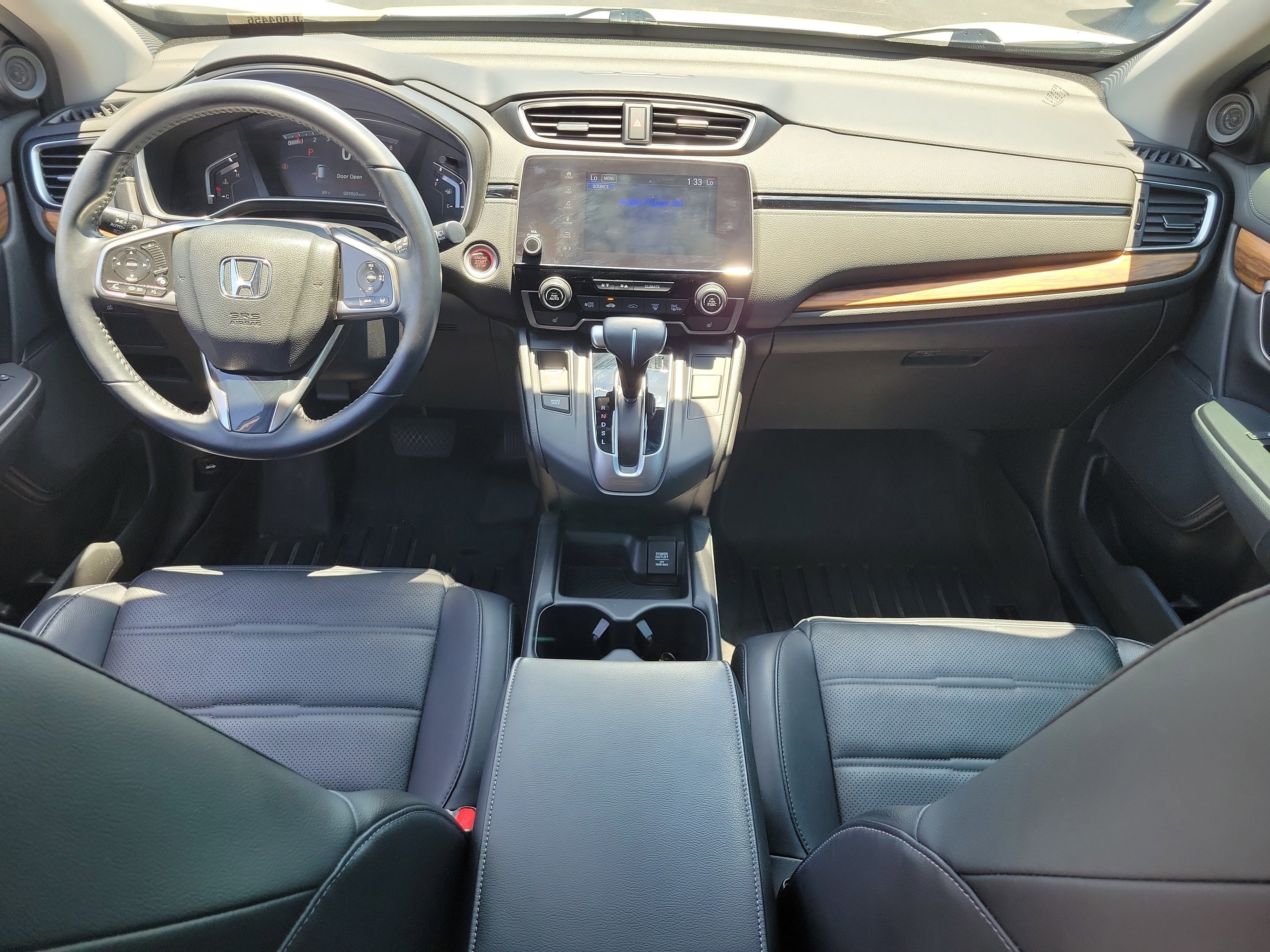 Used 2018 Honda CR-V Touring image 16