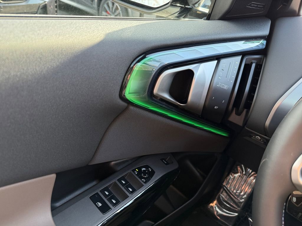 Used 2026 BMW X3 M50 w/ Premium Package image 28