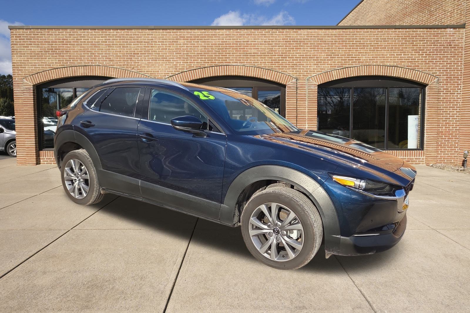 Used 2025 MAZDA CX-30 AWD 2.5 S w/ Premium Package image 1