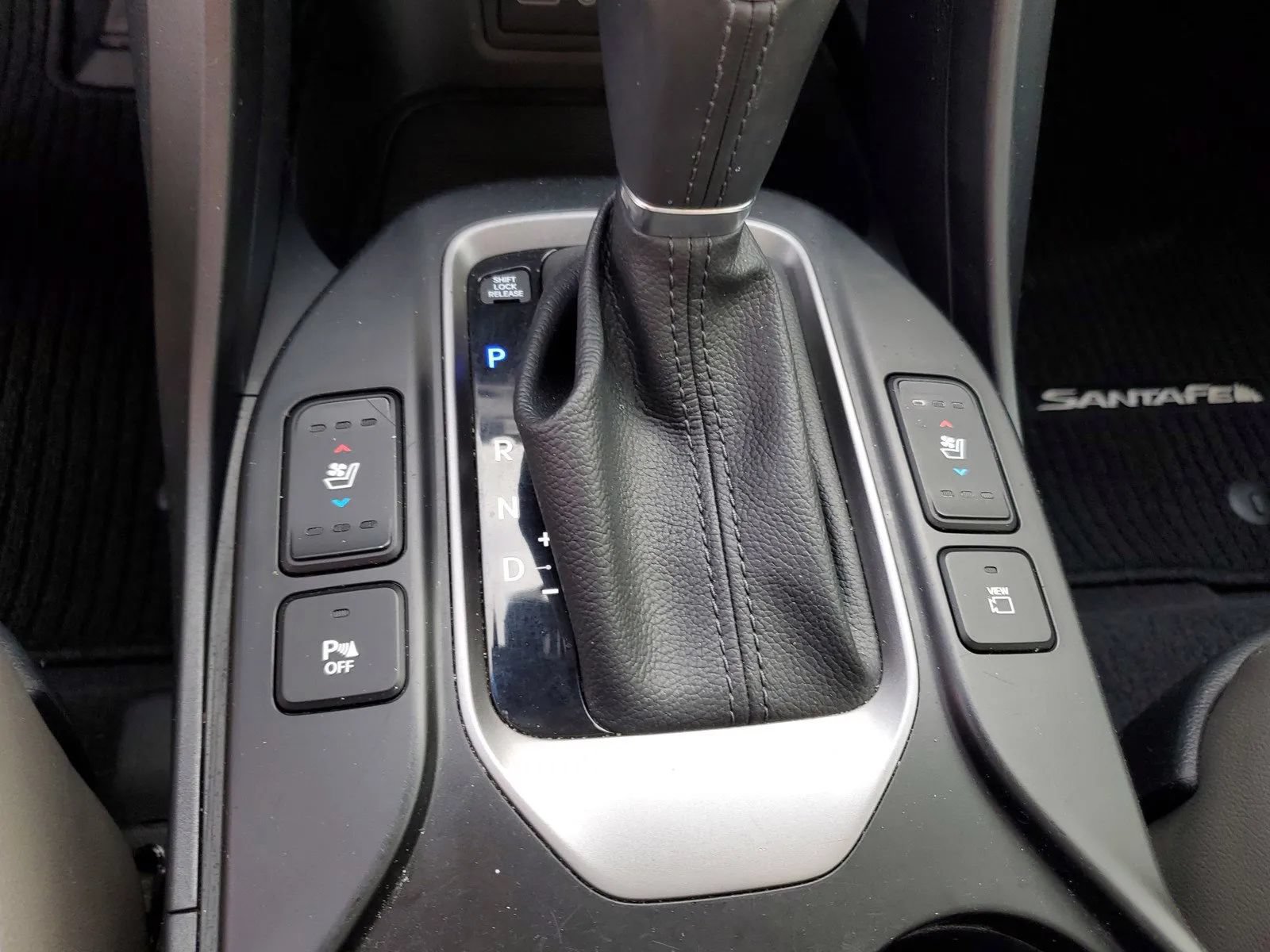 Used 2017 Hyundai Santa Fe FWD image 23