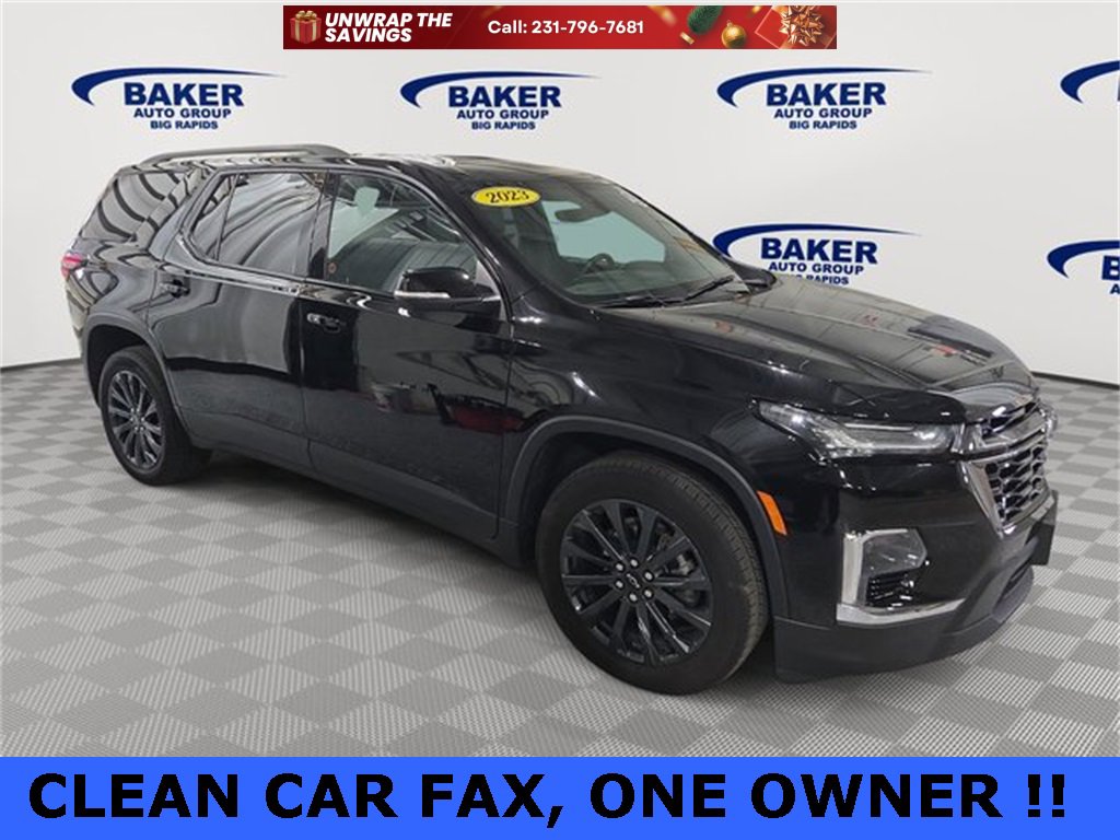 Used 2023 Chevrolet Traverse RS