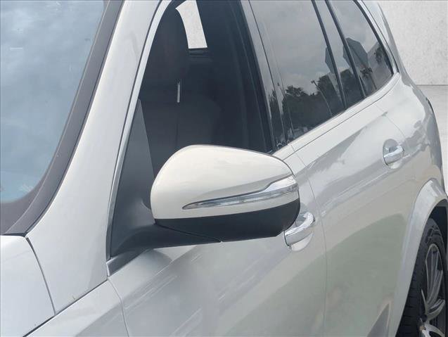 Used 2025 Mercedes-Benz GLS 580 4MATIC image 14