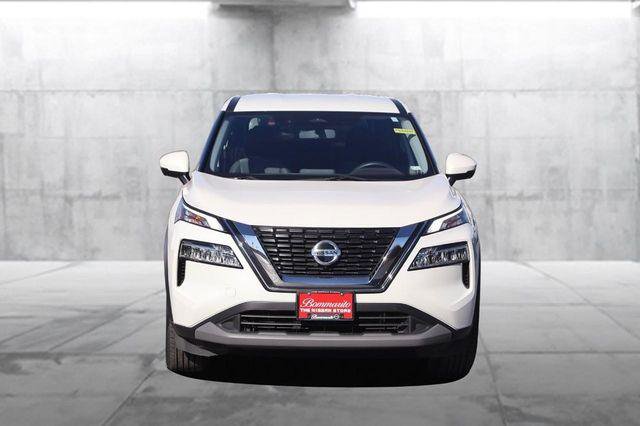 Used 2021 Nissan Rogue SV image 4