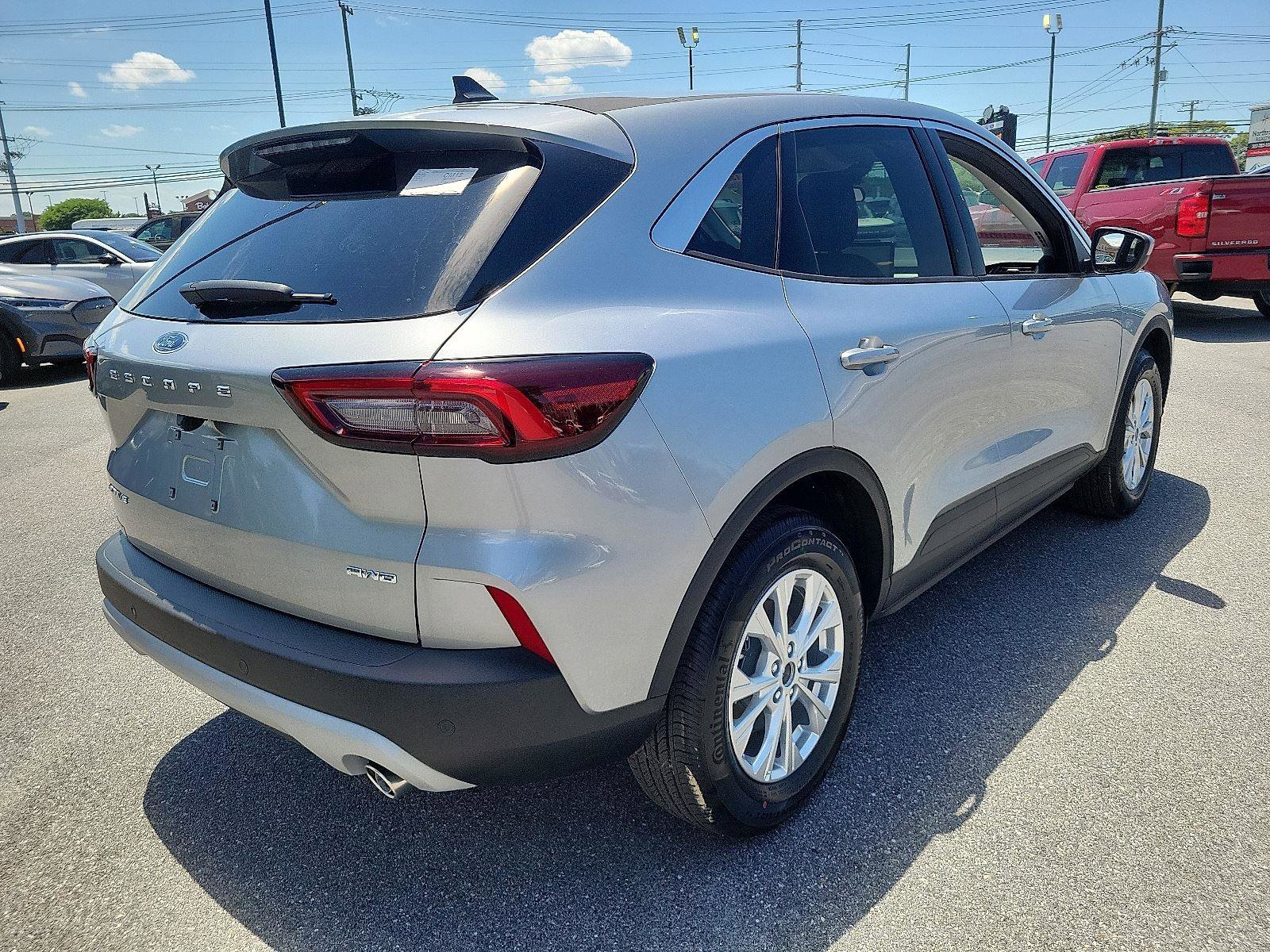 New 2024 Ford Escape Active w/ Tech Pack #2 image 3