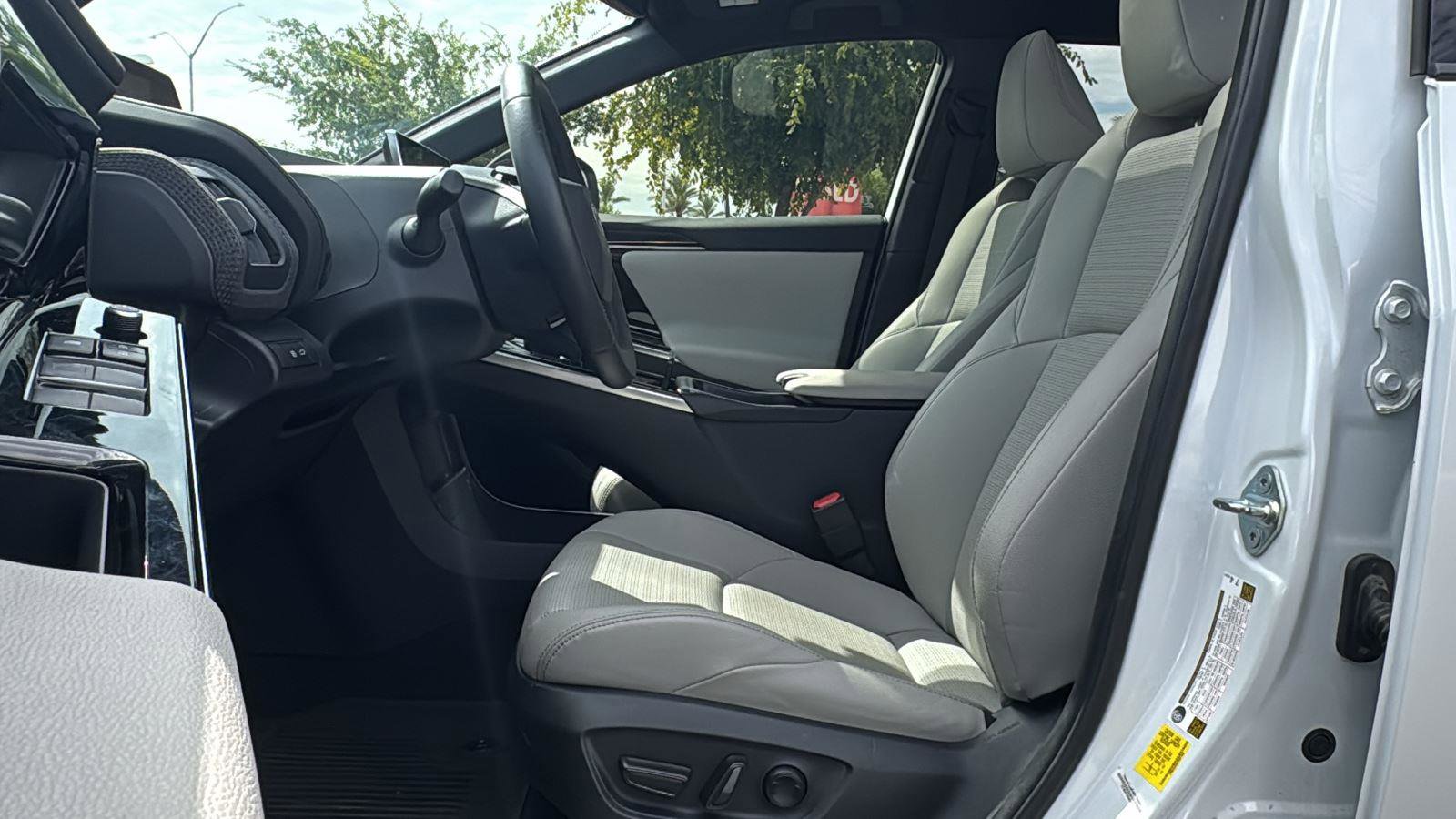 Certified 2023 Toyota bZ4X Limited image 24